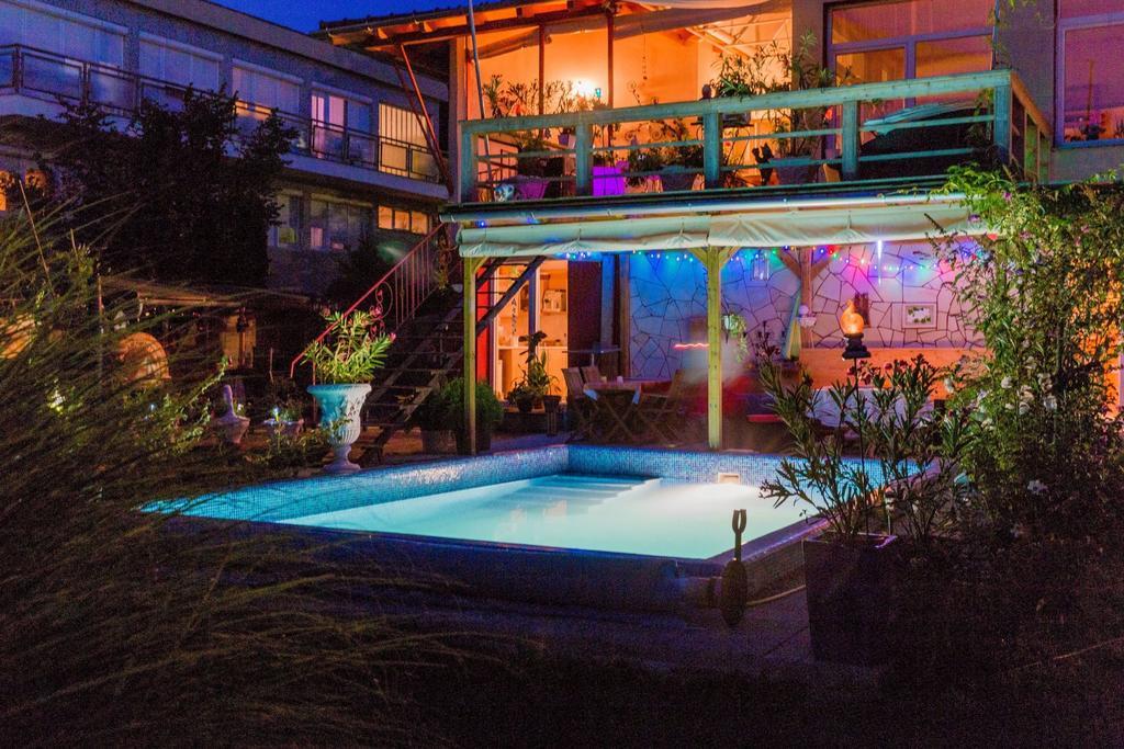 Villa Sonnenschein ヘーヴィーズ 部屋 写真